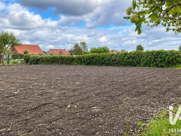 Terrain 631 m²