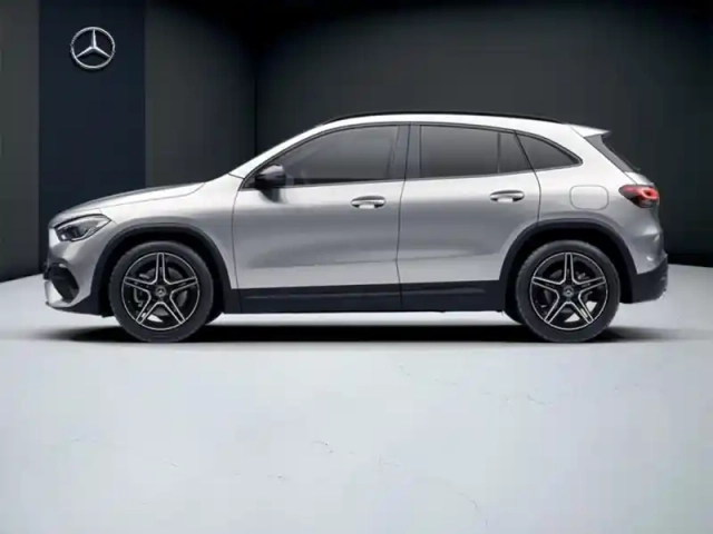 Mercedes Gla 200 d amg line — photo 2