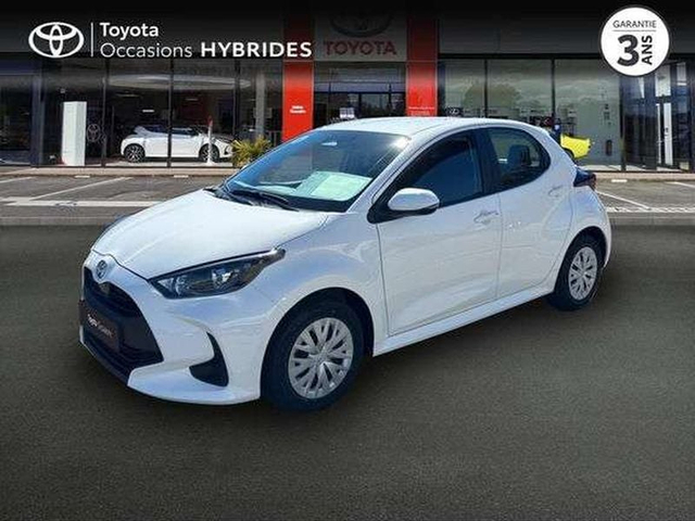 Toyota YARIS Toyota Yaris 116h Dynamic 5p MC24