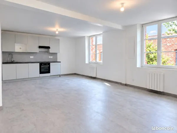 Maison individuelle rénovée - 70 m² - 2 chambres - Terrain 270 m² - DPE B