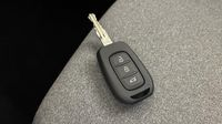 Renault Clio 1.6 E-Tech 145ch full hybrid Evolution - 25 — photo 16