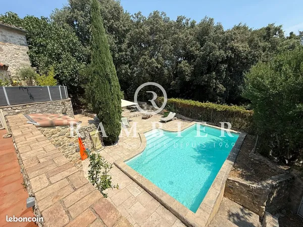 Maison 5 pièces 150 m²