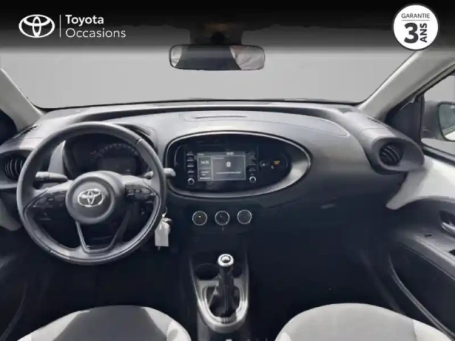 Toyota Aygo X 1.0 vvt-i 72ch active business — photo 8