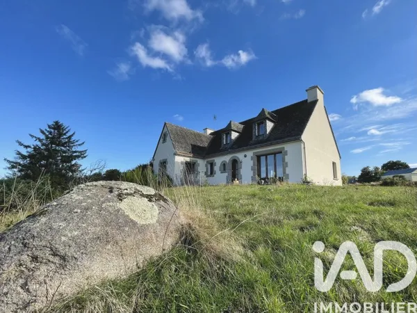 Maison 8 pièces 181 m²