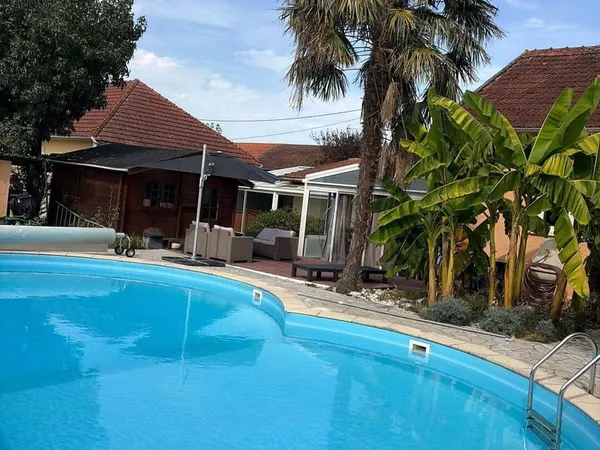 Maison 4 pièces 140 m²
