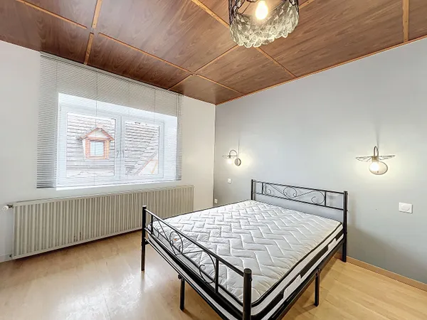 Chambre de service 1 pièce 14 m²