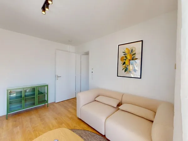 Résidence à Saint-Ouen-sur-Seine : Appartement de