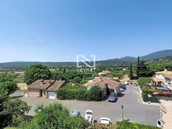 FAYENCE - Maison familiale - TRIPLEX avec jardin et superbe vue dégagée