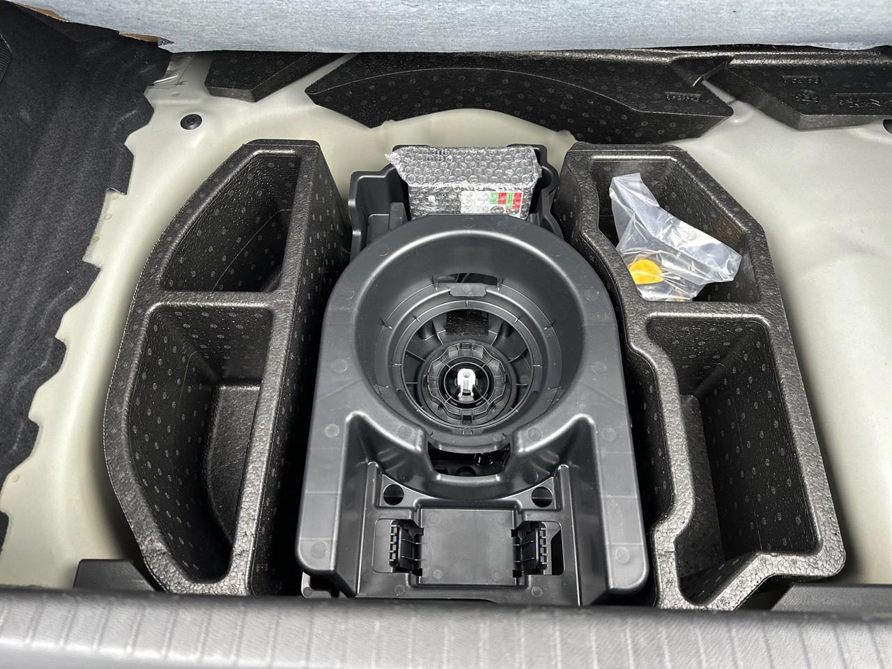 Peugeot 208 puretech 100 s&s bvm6 allure pack — photo 5