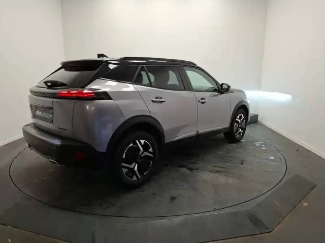 Peugeot 2008 hybrid 136 e-dcs6 — photo 5