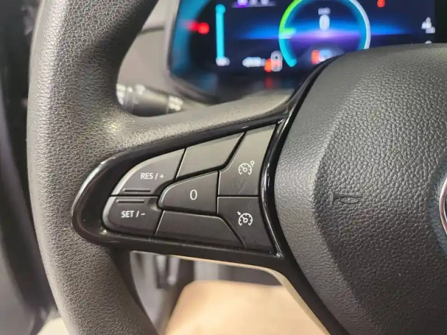 Renault Zoé zoe r110 - 22b — photo 18