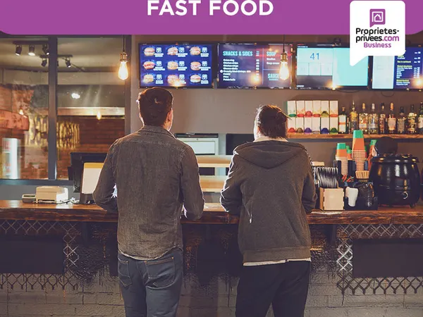 Fast?Food avec Extraction 400 € RDC + Sous?sol ? Petit Loyer ? Parking