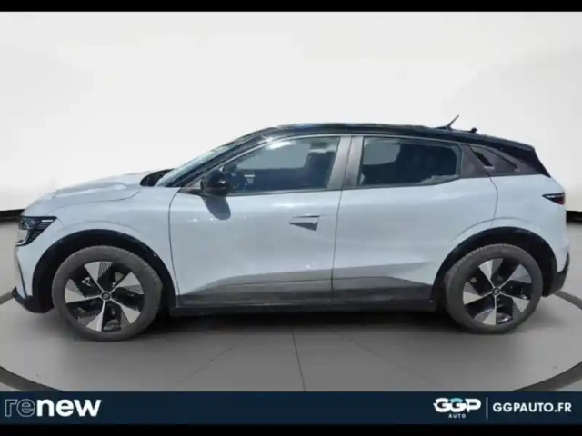 Renault Megane e-tech electric ev60 220ch equilibre super charge -b — photo 2