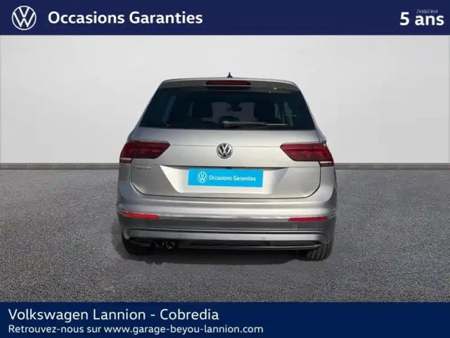 Volkswagen Tiguan 1.4 tsi 150ch act bluemotion technology carat dsg6 — photo 6
