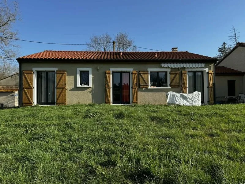 Photo 3