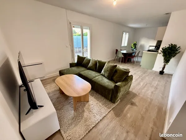 Maison 1 pièce 117 m²