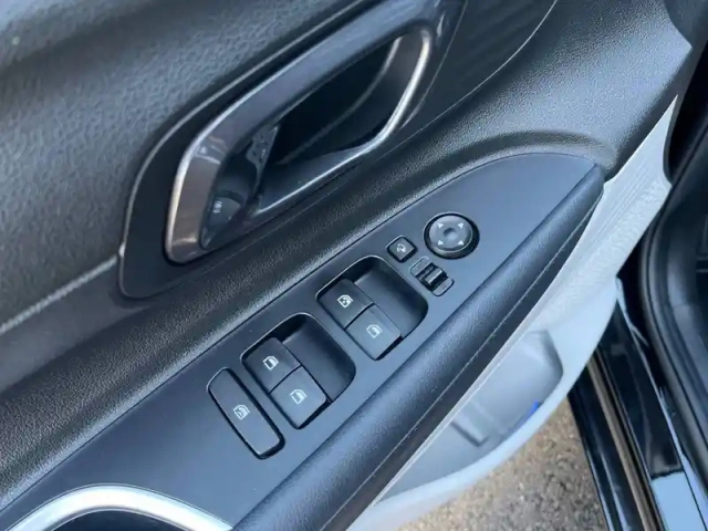 Hyundai I20 1.0 t-gdi 100 dct-7 hybrid 48v — photo 48