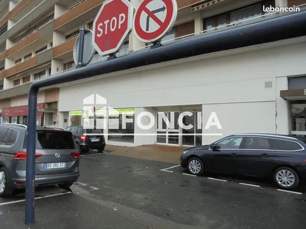 Local commercial 6 Pièces 499m² à louer 2150 - SARREBOURG 57400