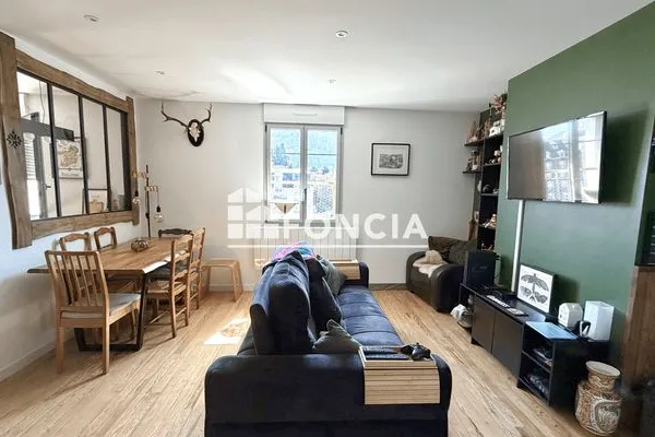 Appartement 3 pièces 85 m²