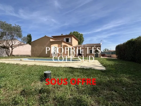 Roquemaure Maison De 115 M2 + Piscine