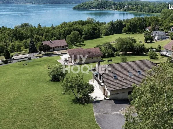 Maison 6 pièces 166 m²