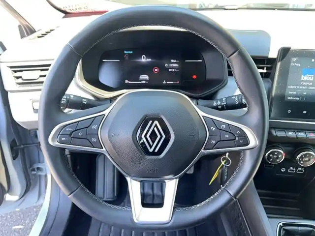 Renault Clio tce 90 — photo 17
