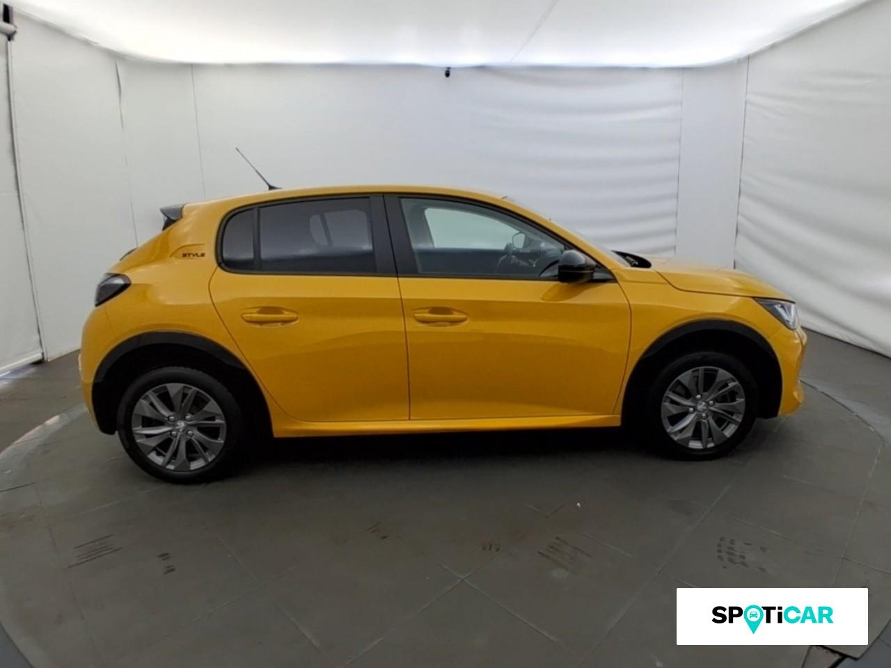Peugeot 208 e-208 136ch style — photo 4