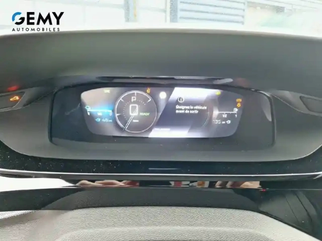 Peugeot 308 phev 180 e-eat8 — photo 13