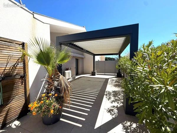 Appartement d'exception en dernier étage 112 m² avec garage - Terrasse panoramique de 100 m²