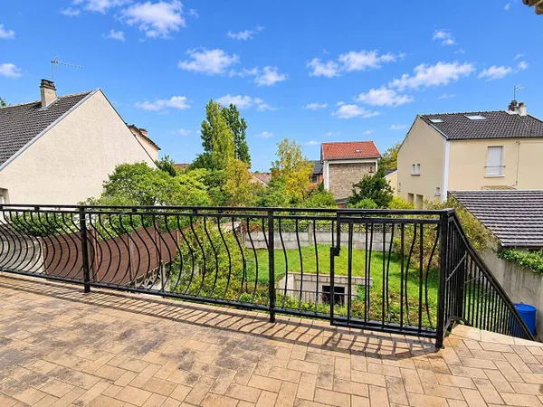 Appartement 6 pièces 104 m²