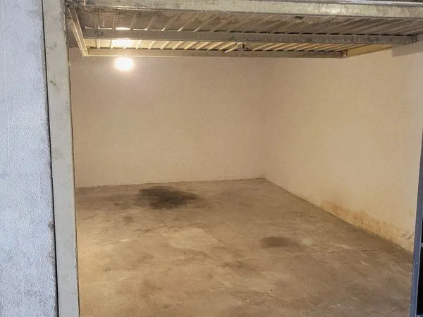Location garage 15m² aix en provence box 15m² sécurisé pont de l'arc