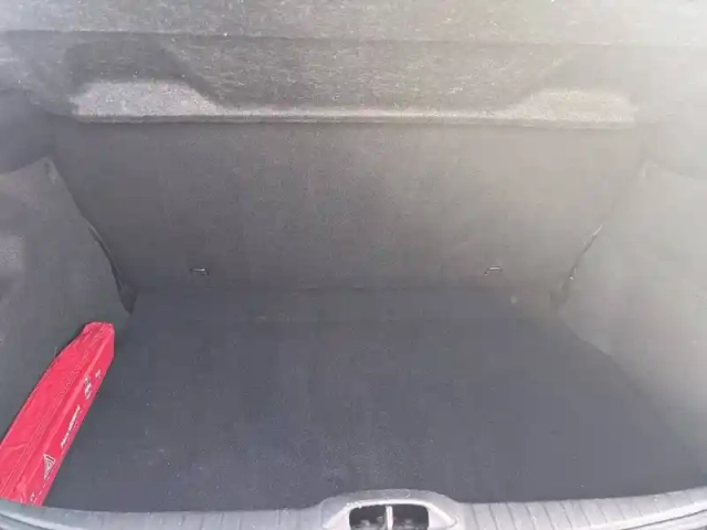 Peugeot 208 puretech 68ch bvm5 — photo 6