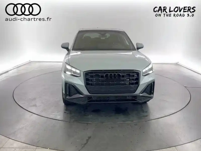Audi Q2 35 tfsi 150 s tronic 7 — photo 7