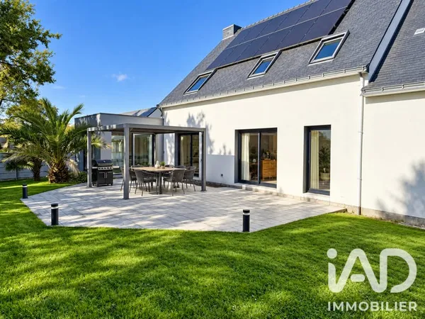 Maison 8 pièces 194 m²