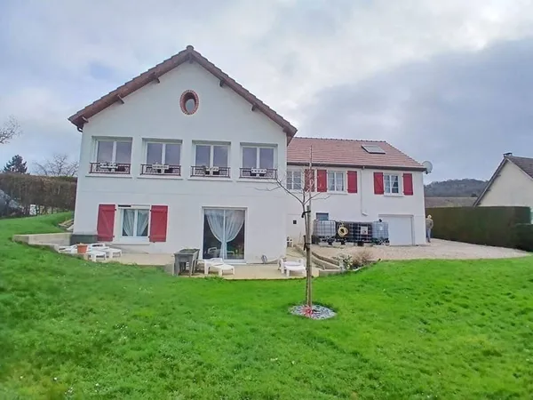 Villa 8 pièces 192 m²