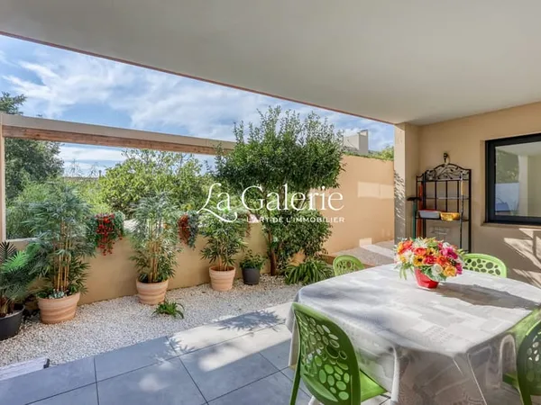 Appartement T3 de 80m² + Terrasse de 40m²