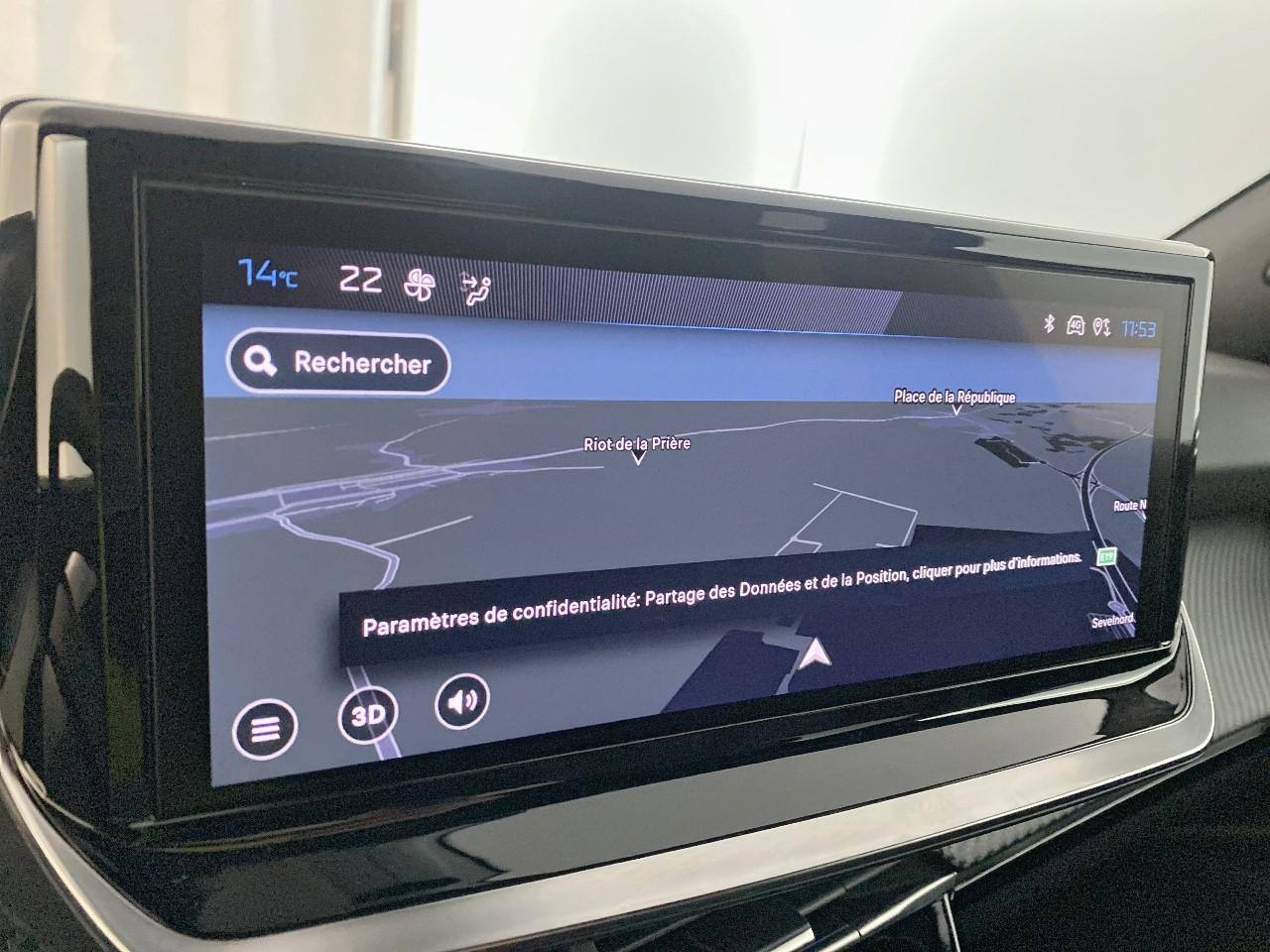 Peugeot 2008 100 s&s bvm6 allure — photo 15