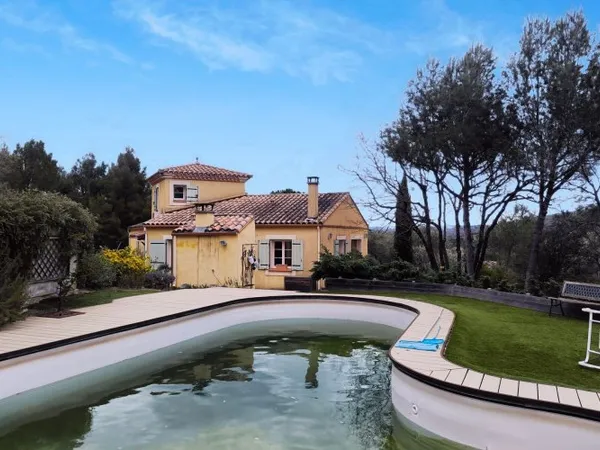 Maison 5 pièces 165 m²