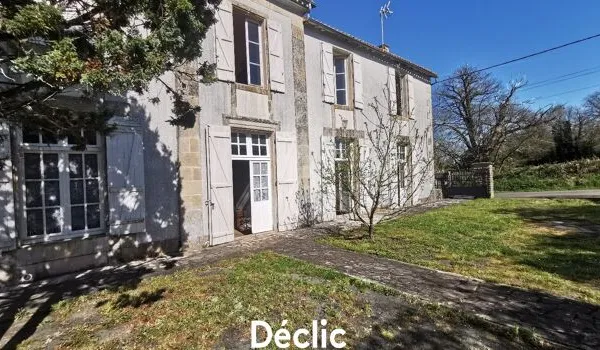 Maison 9 pièces 230 m²