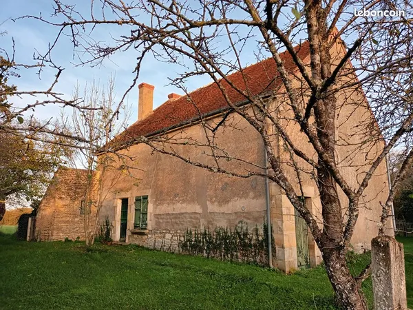 Maison de campagne à restaurer