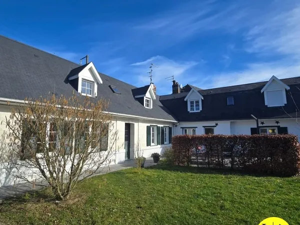 Maison 6 pièces 273 m²