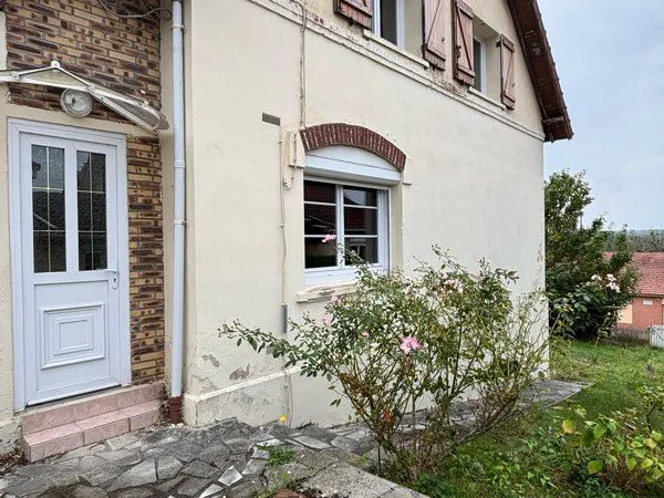 Maison avec jardin