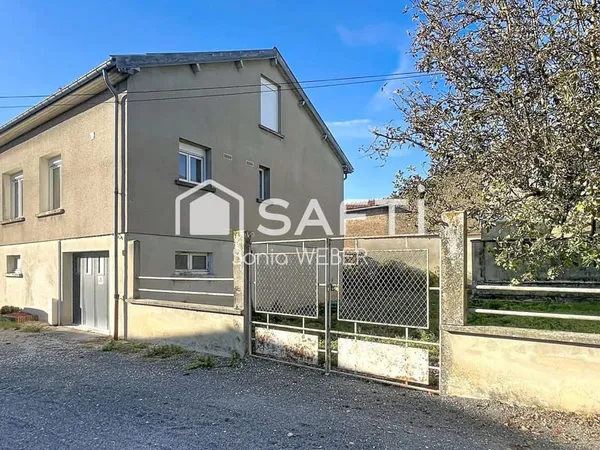 Maison rénovée, intérieur moderne et fonctionnel !