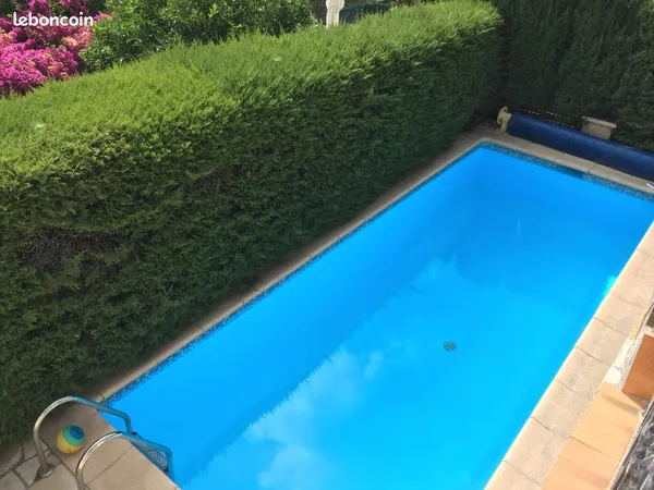 Villa Piscine St Laurent du var