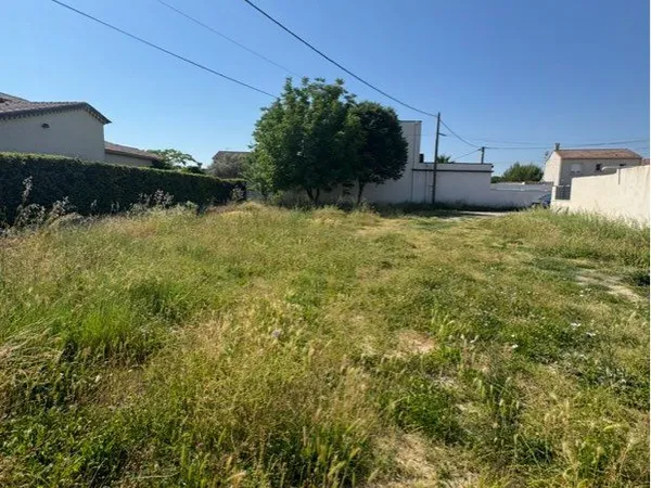 Terrain constructible le Rieu
