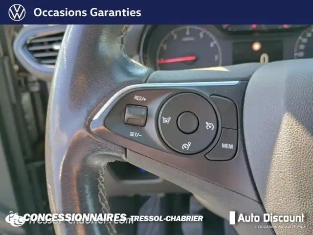 Opel Crossland X 1.2 turbo 130 ch design 120 ans — photo 19