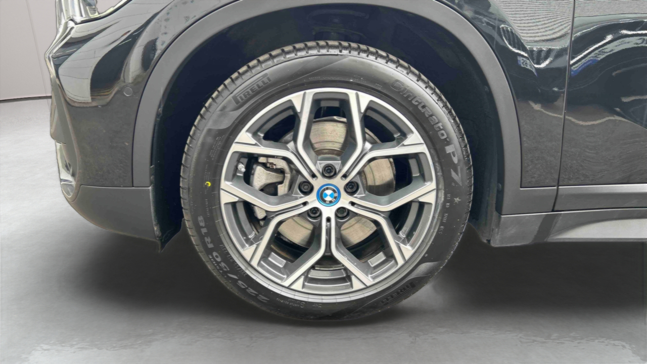 BMW X1 xDrive 25e 220 ch BVA6 — photo 14