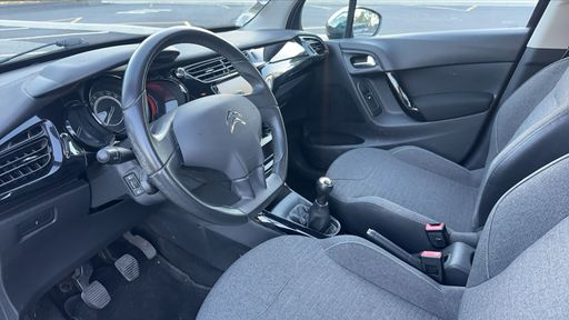 Citroen C3 1.2 VTi 82 - Feel Edition – 2015 – 115716 km – Essence – Boîte Manuelle — photo 29