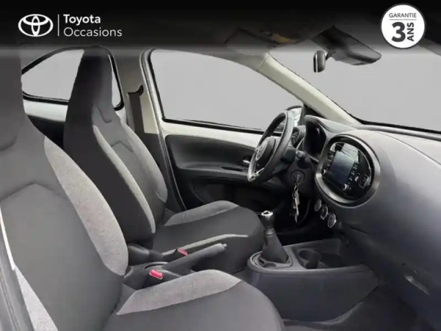 Toyota Aygo X 1.0 vvt-i 72ch dynamic my23 — photo 6