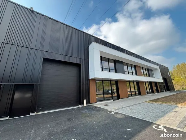 LOCAL D'ACTIVITE 1719 m² BONDUES